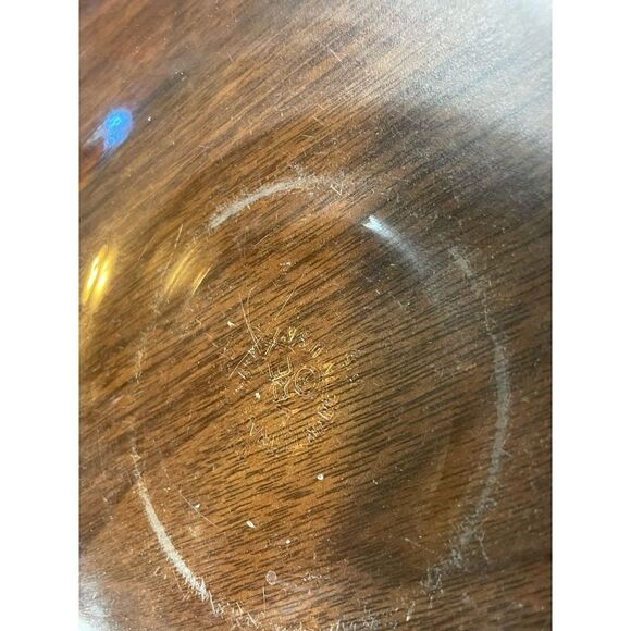 Pyrex 20 oz bowl  - Picture 2 of 10